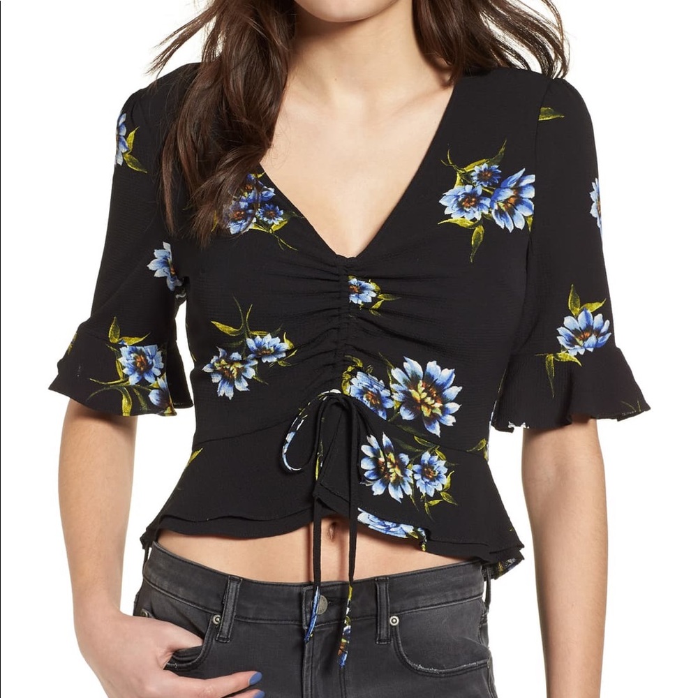 ASTR the Label floral ruffled sleeves blouse